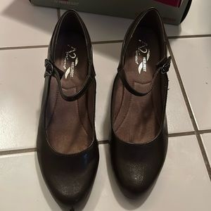 A2 by Aerosoles shoes. Size 9